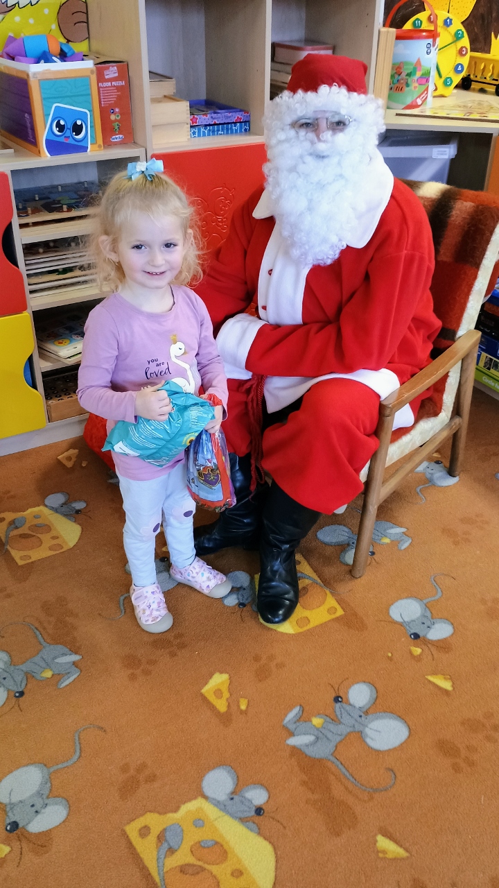 IMG_20251205_094636842_AE (720x1280)